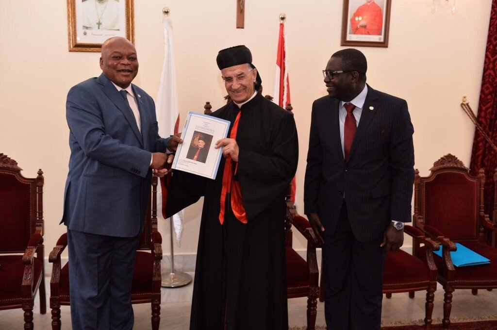 Rencontre de la La direction générale du CULPAC avec Sa Béatitude Béchara Boutros Raï, Patriarche maronite d’Antioche, dans le cadre d’une mission dédiée à la promotion de la paix au Moyen-Orient.